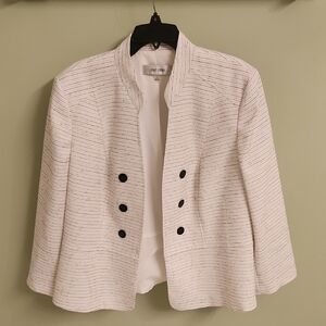Jones Studio White Textured Blazer